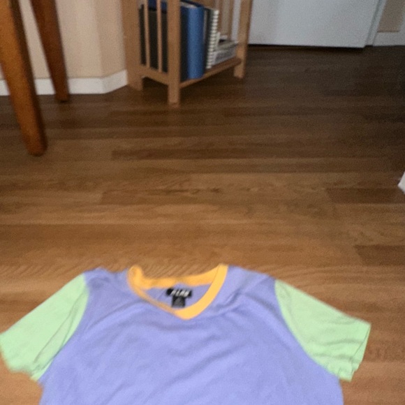 Multicolor crop top - Picture 2 of 3